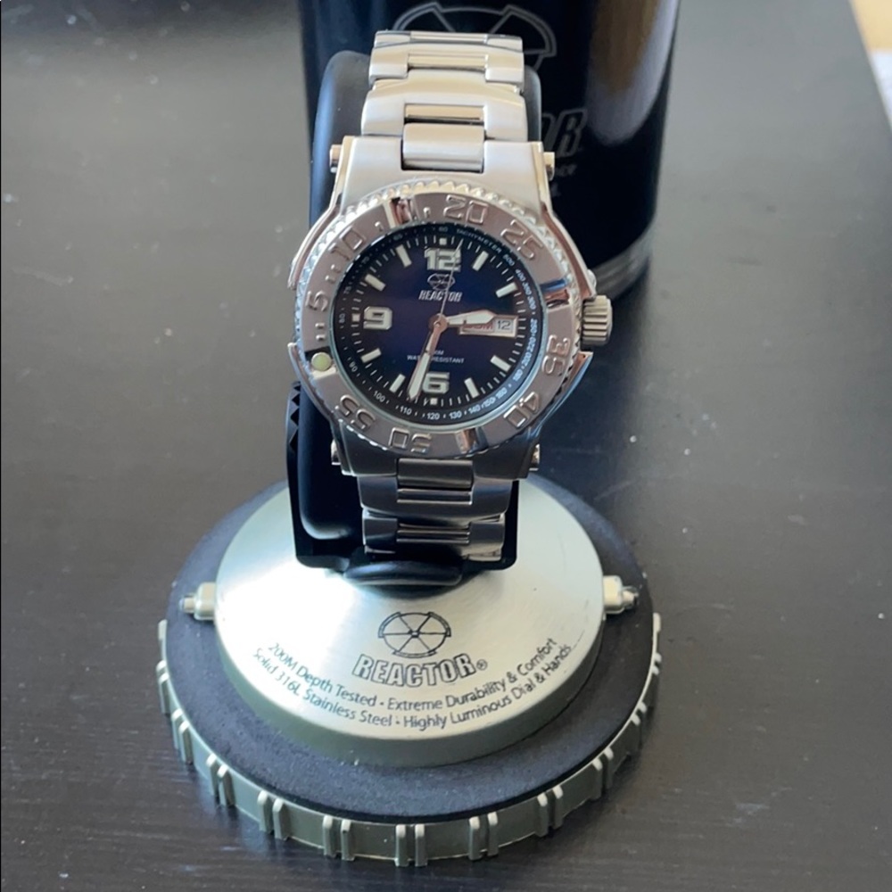 Men’s Reactor Critical Mass Watch